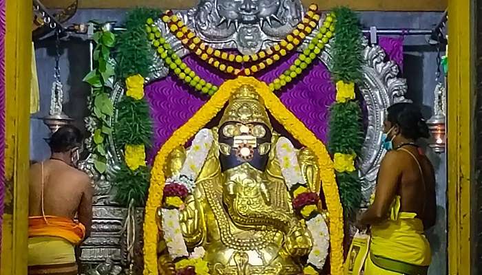 deity in Eachanari Vinayagar Temple