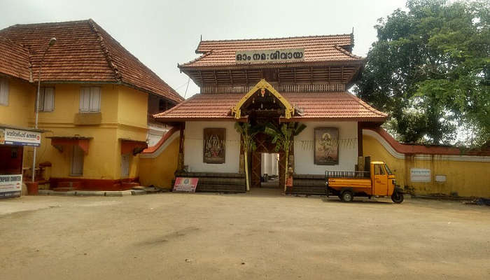 The main entrance to the temple, a spiritual place near Ravipuram