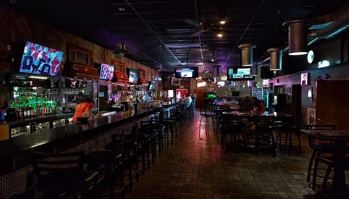 Inviting ambience of Fitzroy bar & grill, one of the best Pubs in Grafton