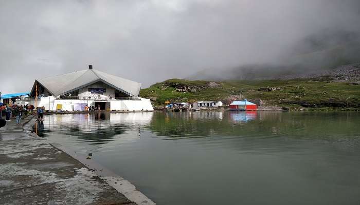 Hemkunt Sahib Gurudwara in Uttarakhand. 