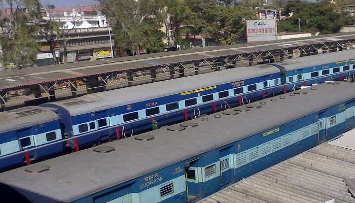 The majestic view of the train to reach Rajwada Palace.