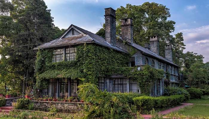 Morgan House in Kalimpong, near Sericulture Research Institute.