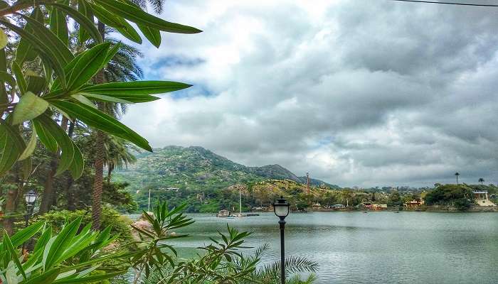  A view of the tranquil waters of Nakki Lake