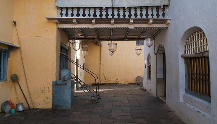 see the beautiful Paradesi Synagogue, which was built more than 100 years and is a home to various old and rare antiques.