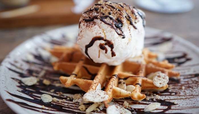 Waffle candy ice cream is available at the top cafes in Lismore.