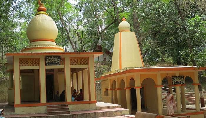 Entrance view of Someshwar Temple.