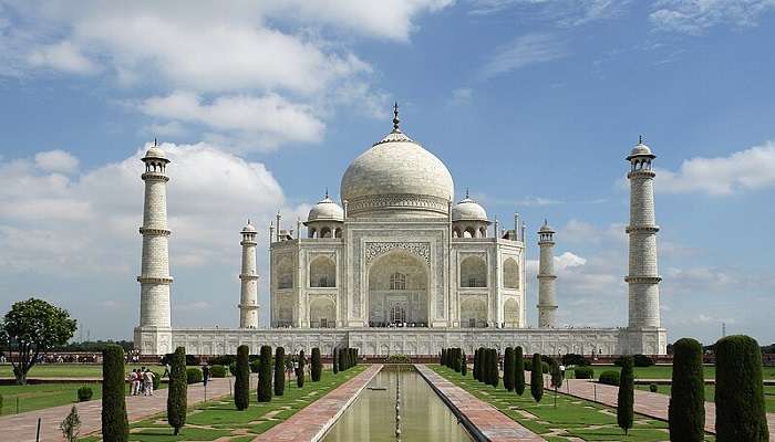 Aerial view of the Taj Mahal with Yamuna River in the background near Agra Art Gallery