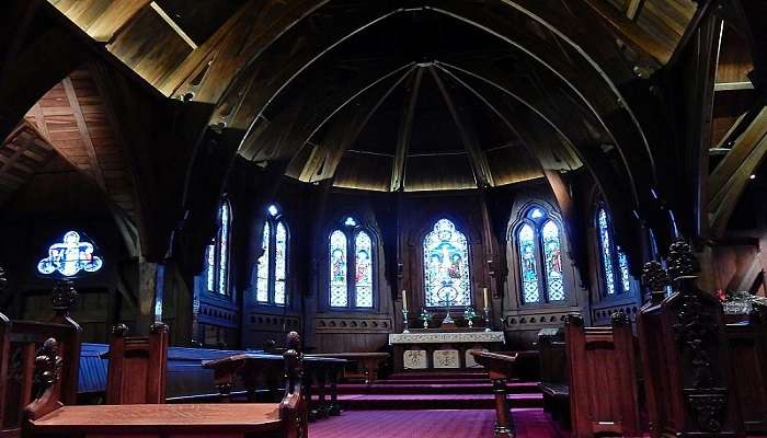 Interior view of ornamental decorations inside Old St. Paul’s Cathedral