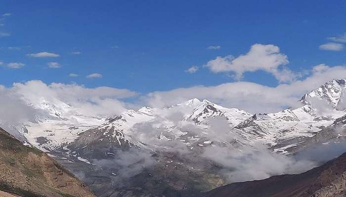 Glacier Himalayan mountain views.