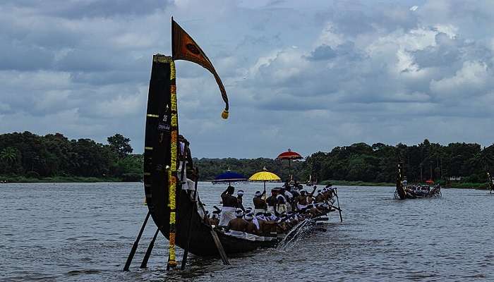 Vallam Kali has to be on the to-do list while.