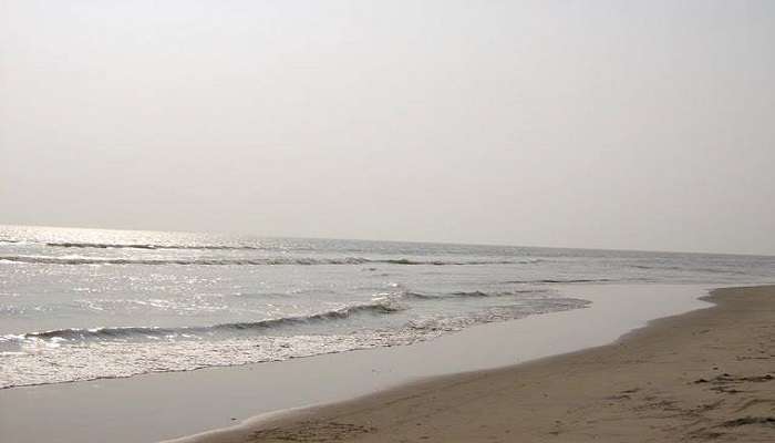  Beach volleyball at Perupalem beach 