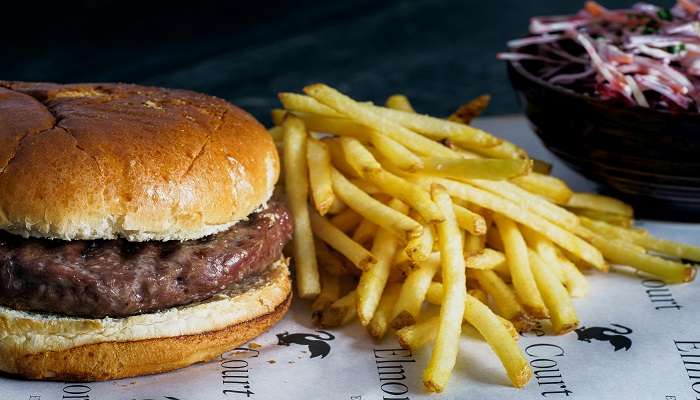  Meat burger is a must try at Altınsaray Pöç-Kelle.