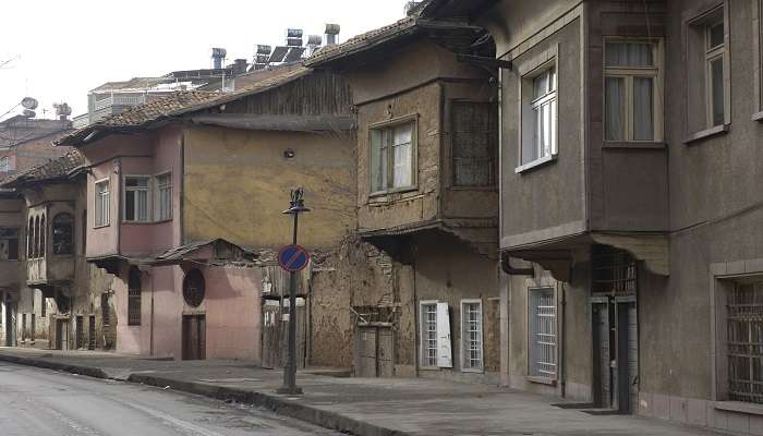 a mesmerising architecture of the Old houses. 