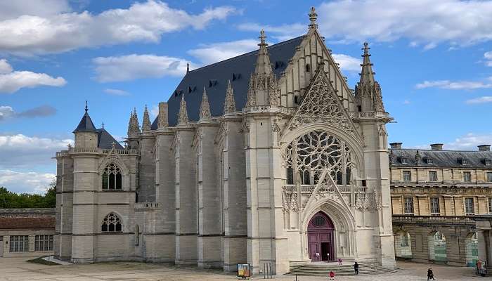 See the colourful glass at the Sainte Chapelle 