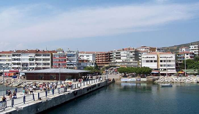 Explore the Armutlu City, positioned near Erikli waterfalls