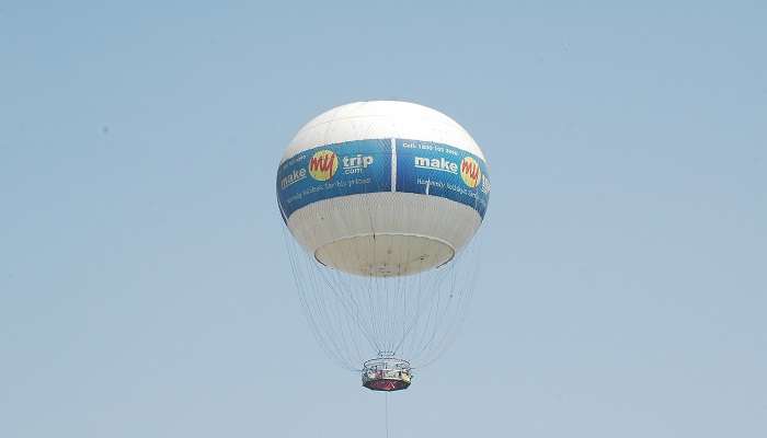 Tethered balloon ride at Kankaria lake 