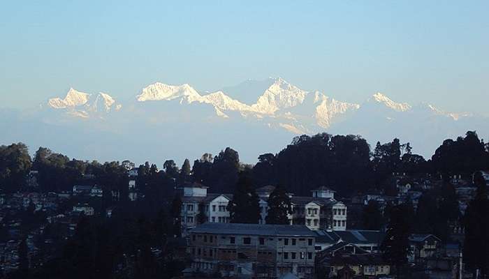 Stunning views of Darjeeling from Tenzing Rock.