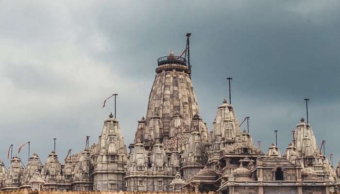 Chulgiri Jain Temple near the Bawangaja.