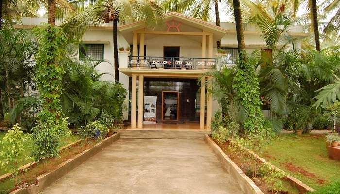 Coorg Green Farm Resort, is one of the best family resorts near Dubare Elephant Camp.