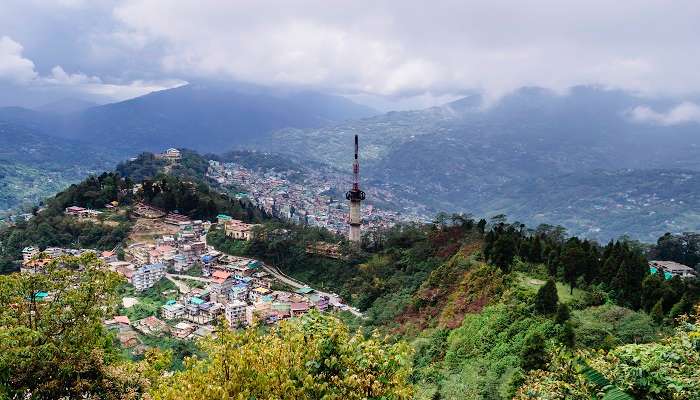  Bird's-eye view of Gangtok city from Ganesh Tok