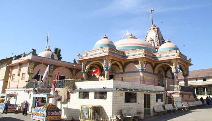 Golden Statue of Devi at Gopnath Mahadev Mandir