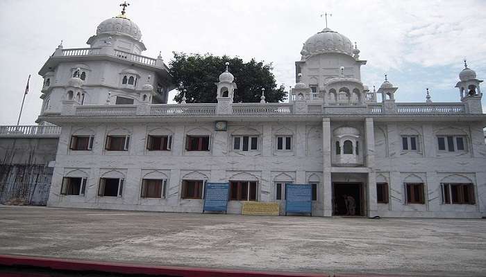 Sit in serene silence at the Gurudwara Sri Guru Tegbahadur Sahibji near Dhubri