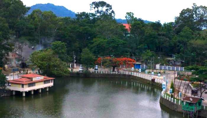 Relish the stillness of Halfong Lake