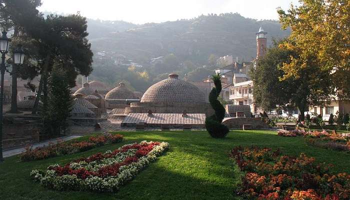 The lovely view of Heydar Aliyev Park 