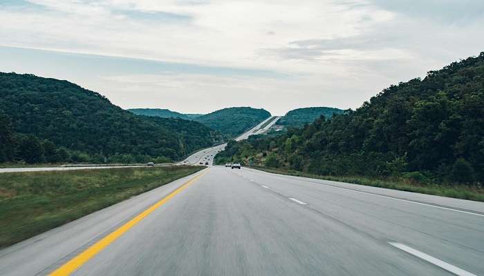 by road West Bengal to reach to Neora Valley National Park