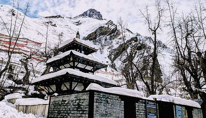 embark on a journey to Jomsom to Muktinath