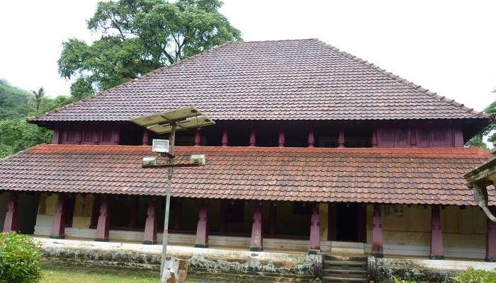 Village located near the base of Tadiandamol Peak.