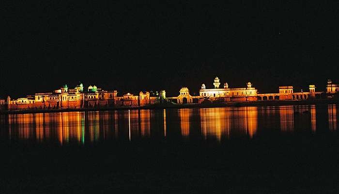 Have a fantastic time at the serene Rudrasagar Lake 