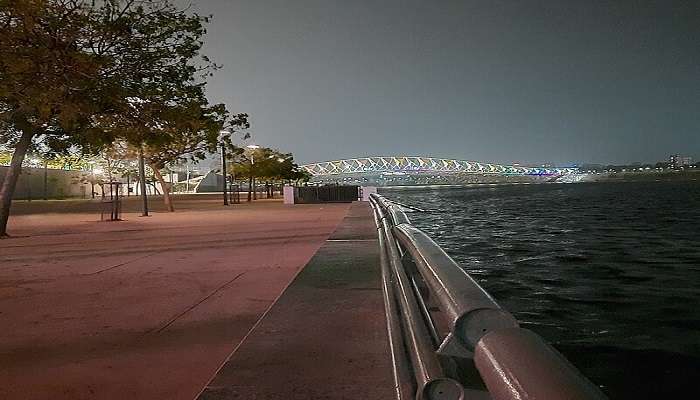 Sabarmati Riverfront, a famous weekend spot.