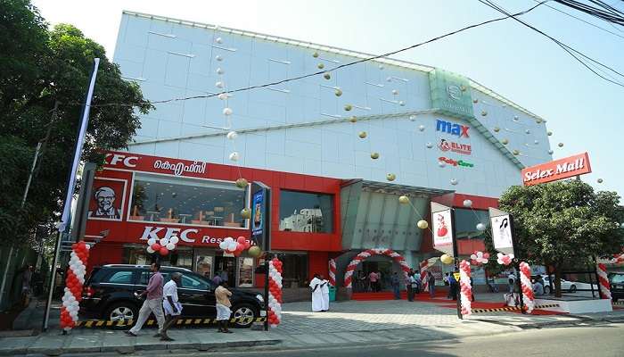 Selex mall in Thrissur, malls in kerala