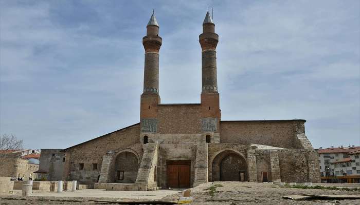 The Sivas castle, one of the best historic places.