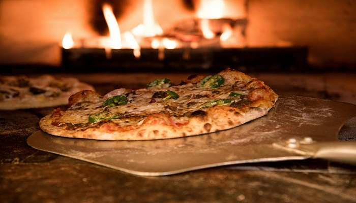 Pizza in the oven, Restaurants In Mackay