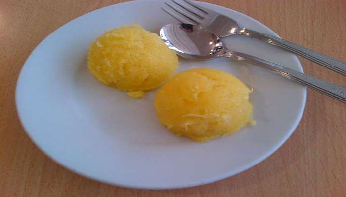 Peynir Helvası being served at a local restaurant, Canakkale