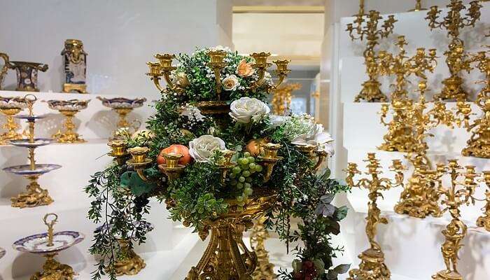 Display of exquisite silverware of the Imperial Silver Collection.