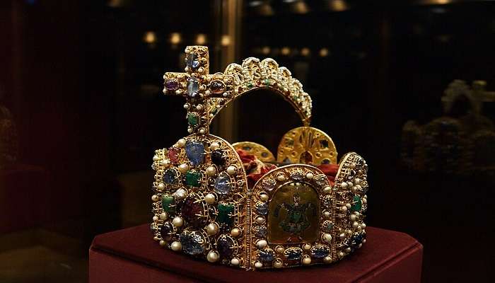 The Crown of the Holy Roman Empire on display in the Imperial Treasury.