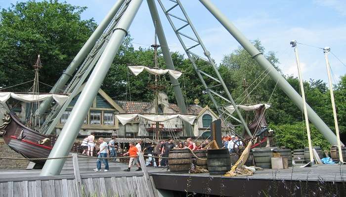  Enjoy at the Efteling Amusement Park 