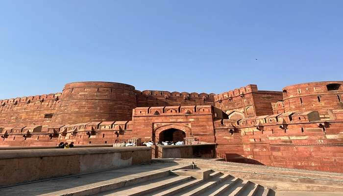 Agra Fort to visit near Gailana.