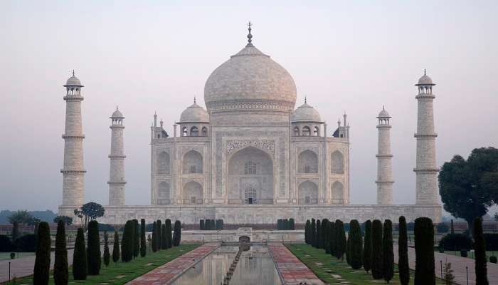  Visit Taj Mahal 