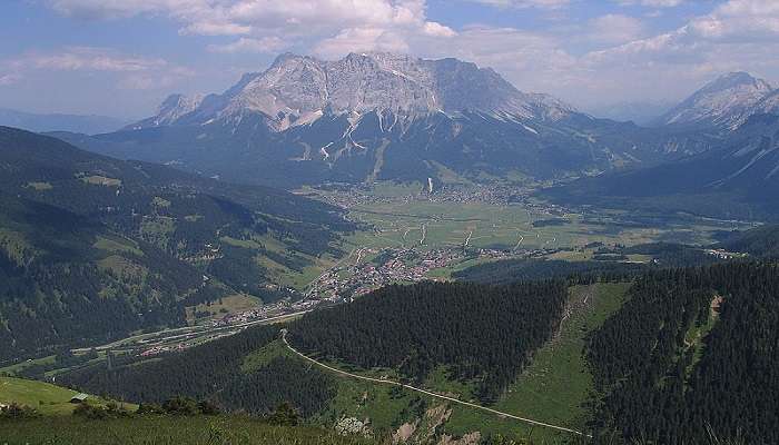 Make the most of your time at the Zugspitze