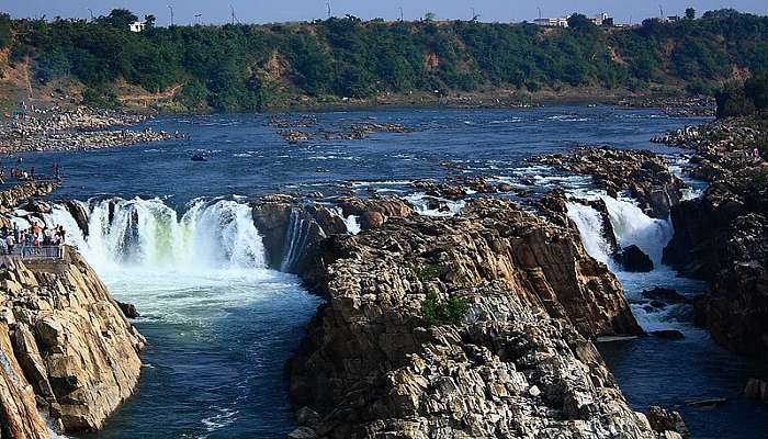 The best time to explore Jabalpur is during the monsoon season from July to September