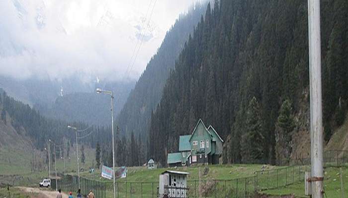 A panoramic view of Betab Valley around Kounsarnag Lake