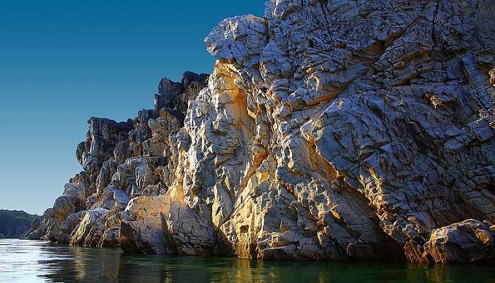  Marvellous Bhedaghat Marble Rocks a top thing to do in Kanha National Park.