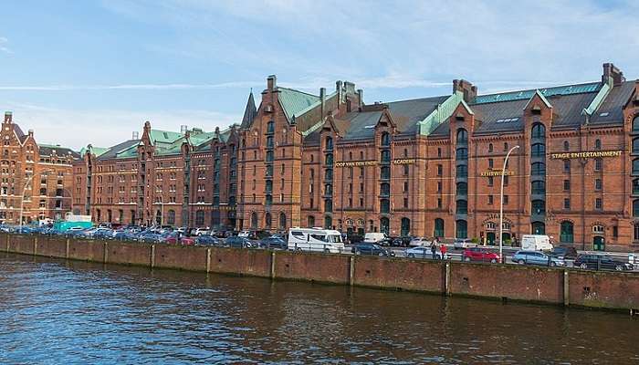 Captivating cityscape of Hamburg.