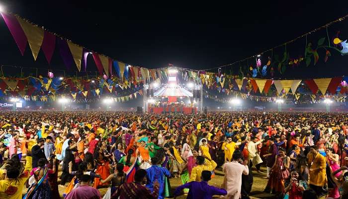 Celebrate dandiya nights at Dandiya Night X Rangeelo Raas