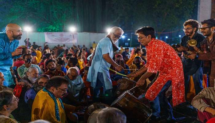 Celebrate dandiya nights in Delhi