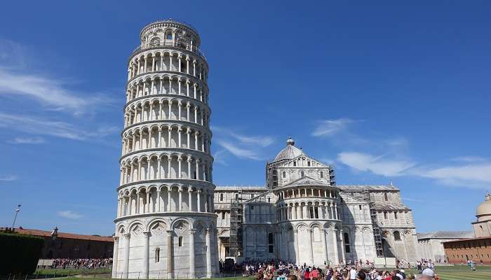 No trip to Tuscany is complete without seeing the world-famous Leaning Tower of Pisa 